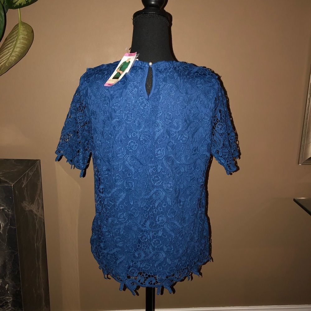 Philosophy Lacy Blouse NWT - Picture 5 of 5